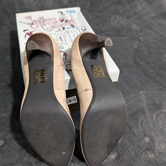 Jeffrey Campbell “Pacific” Leather Ruffle Pump Heel - Picture 9 of 14